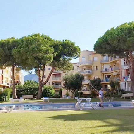 Appartamento Apartamento Renovado, Luminoso, A 300M De La Playa Empuriabrava Esterno foto