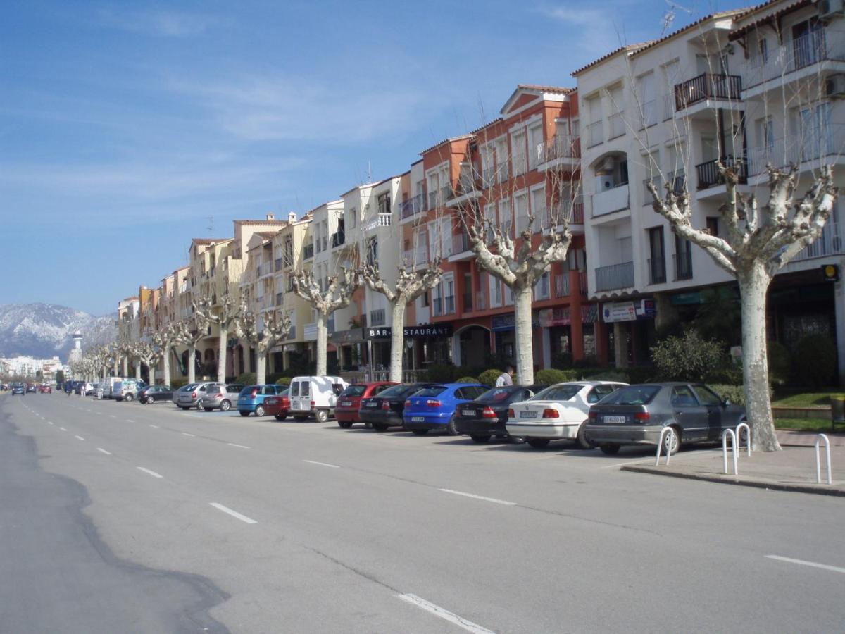 Appartamento Apartamento Renovado, Luminoso, A 300M De La Playa Empuriabrava Esterno foto