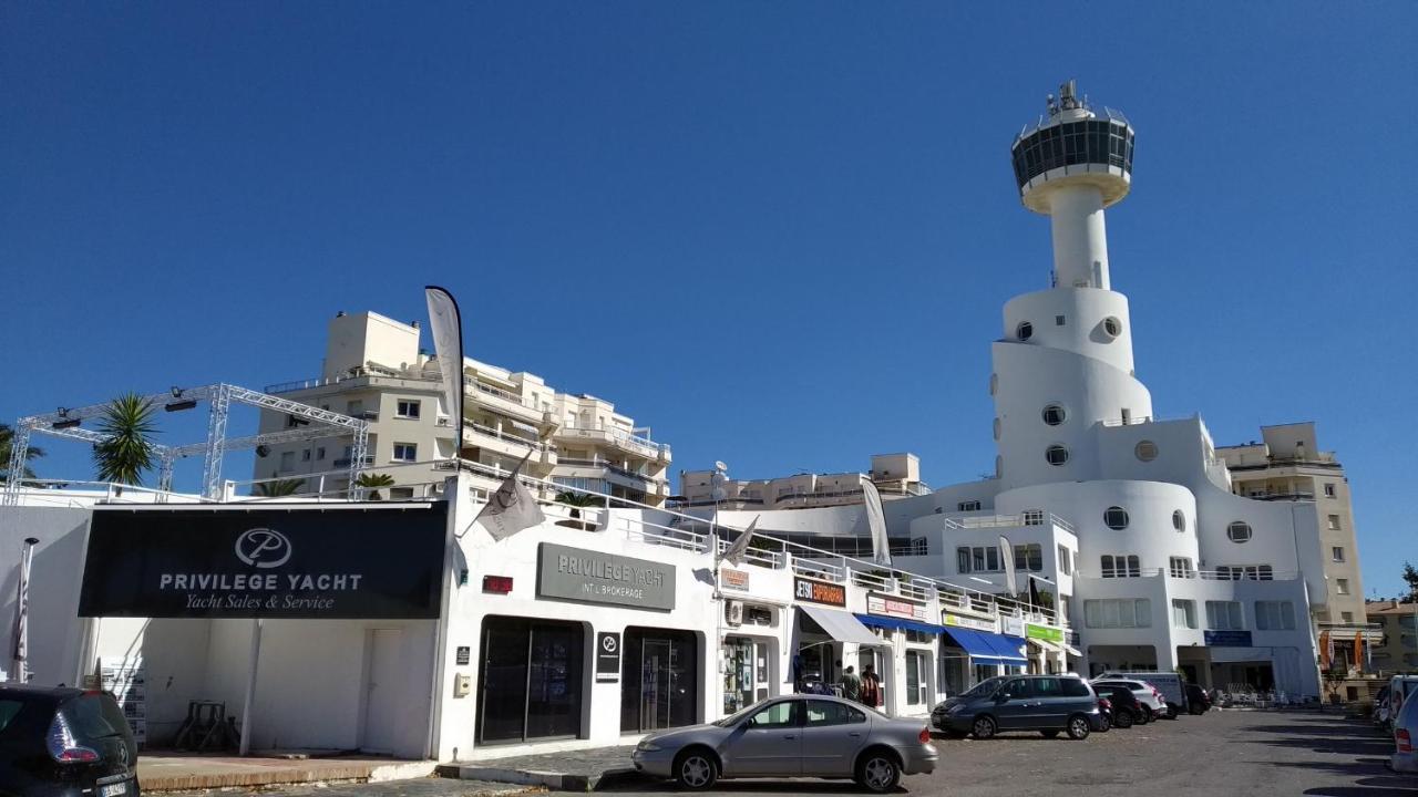 Appartamento Apartamento Renovado, Luminoso, A 300M De La Playa Empuriabrava Esterno foto