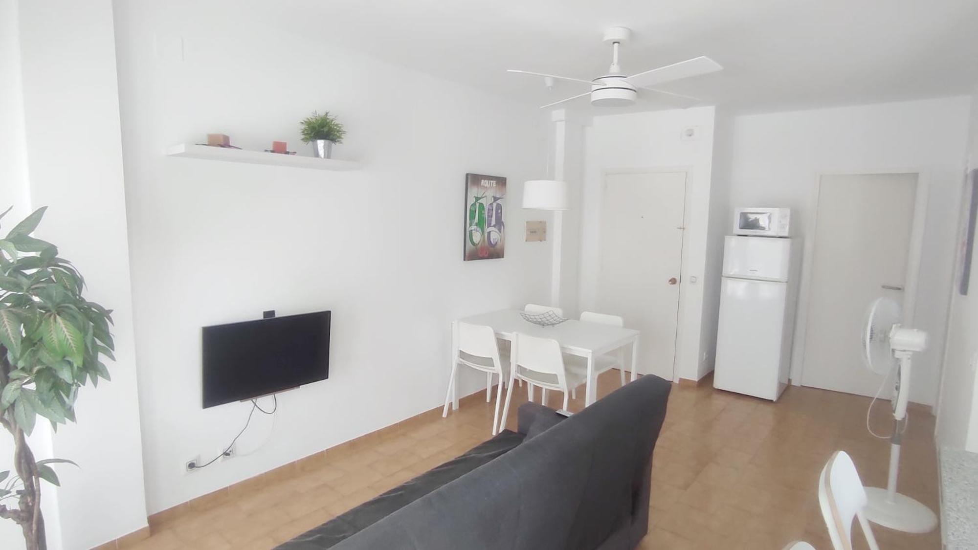 Appartamento Apartamento Renovado, Luminoso, A 300M De La Playa Empuriabrava Esterno foto